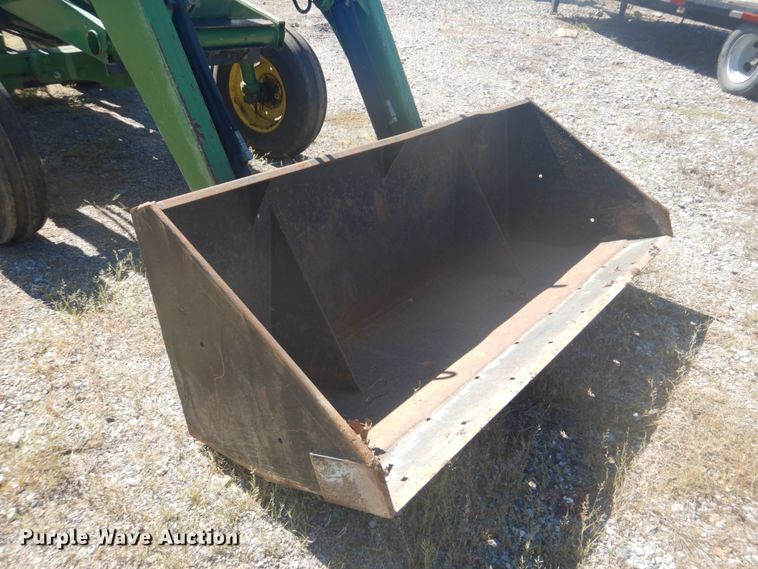 image for item GC9577 1978 John Deere 2840 tractor