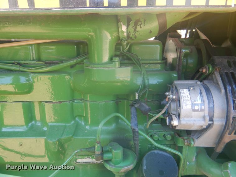 image for item GC9577 1978 John Deere 2840 tractor