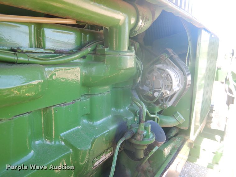 image for item GC9577 1978 John Deere 2840 tractor