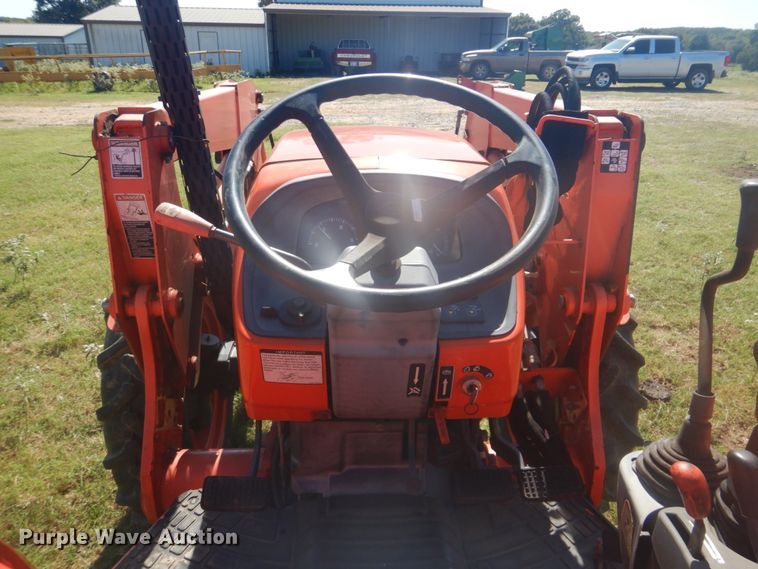 image for item GC9578 Kubota M5040 MFWD tractor