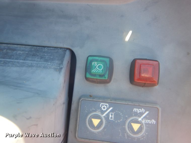 image for item GC9578 Kubota M5040 MFWD tractor