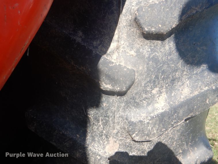 image for item GC9578 Kubota M5040 MFWD tractor