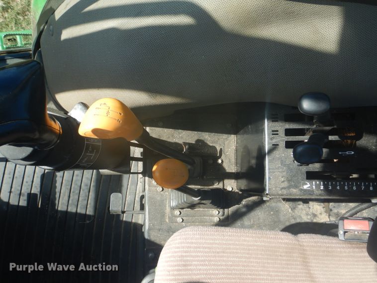 image for item GC9579 2009 John Deere 5083E MFWD tractor