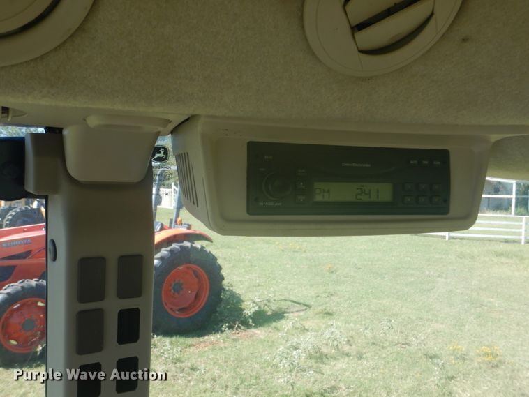 image for item GC9579 2009 John Deere 5083E MFWD tractor