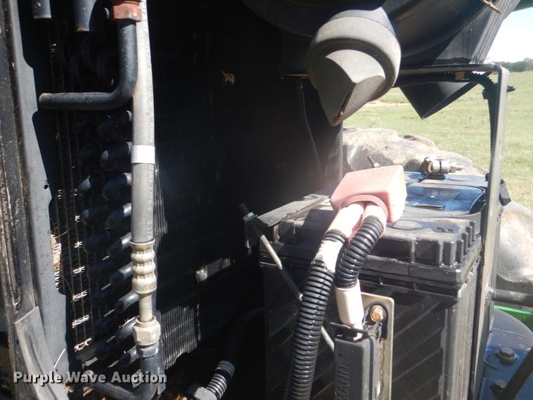 image for item GC9579 2009 John Deere 5083E MFWD tractor