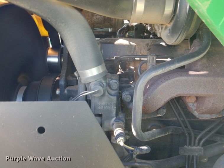 image for item GC9579 2009 John Deere 5083E MFWD tractor