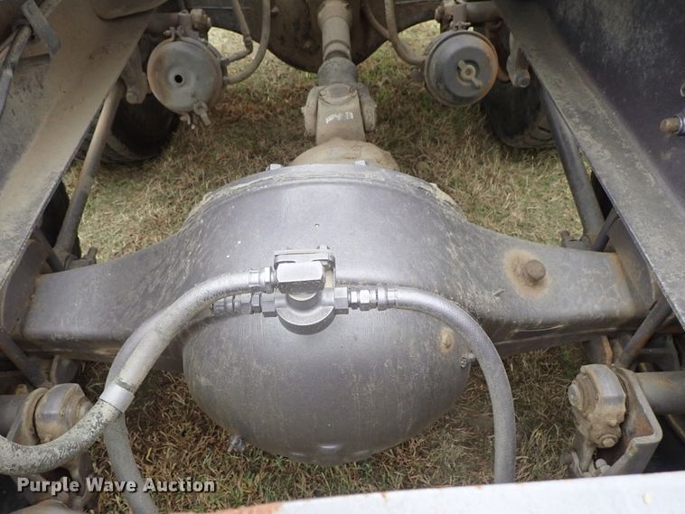 image for item DB7706 1988 International 9370 semi truck