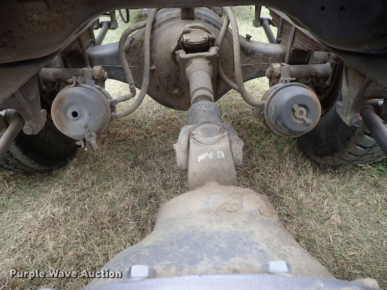 image for item DB7706 1988 International 9370 semi truck