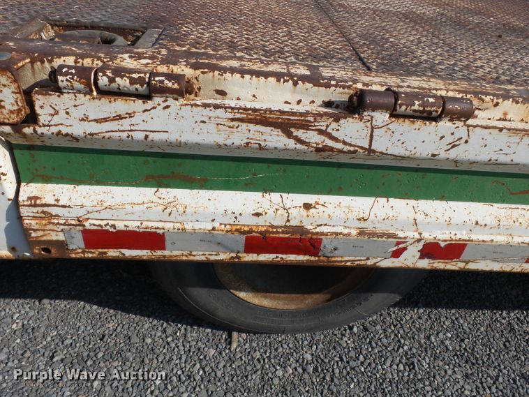 image for item DE7978 Landoll tilt deck equipment trailer