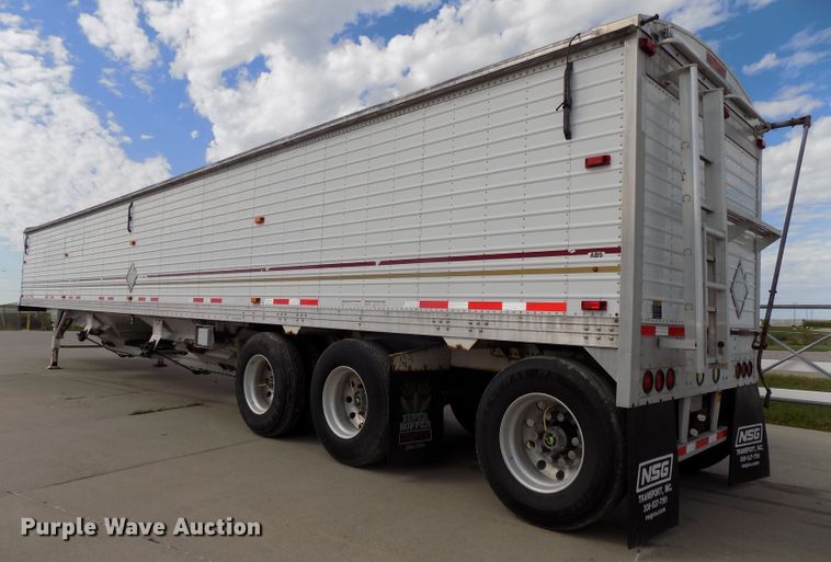 image for item DG2433 2015 Timpte Super Hopper T5062S double hopper bottom grain trailer