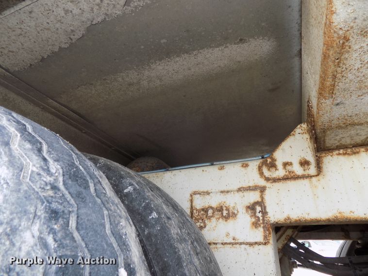 image for item DG2433 2015 Timpte Super Hopper T5062S double hopper bottom grain trailer