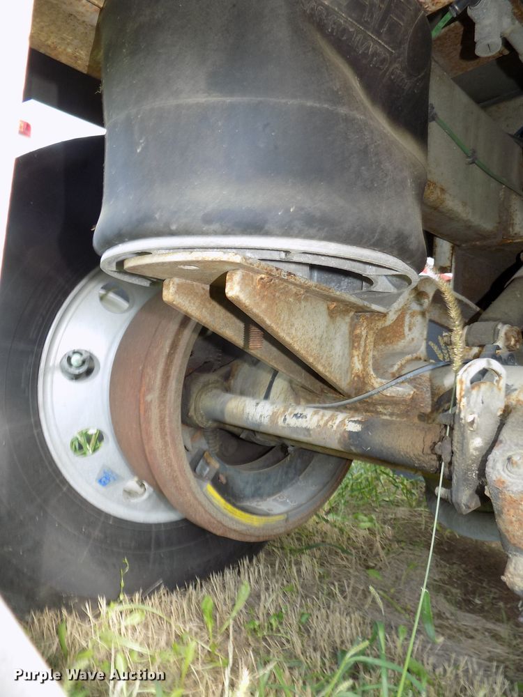 image for item DG2433 2015 Timpte Super Hopper T5062S double hopper bottom grain trailer