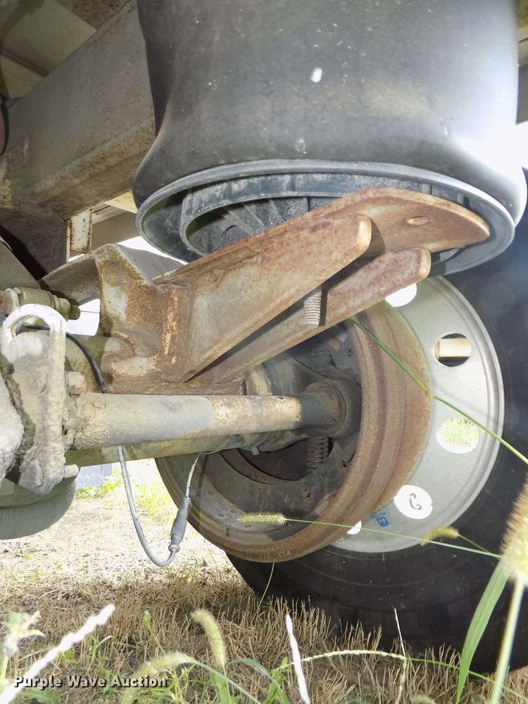 image for item DG2433 2015 Timpte Super Hopper T5062S double hopper bottom grain trailer