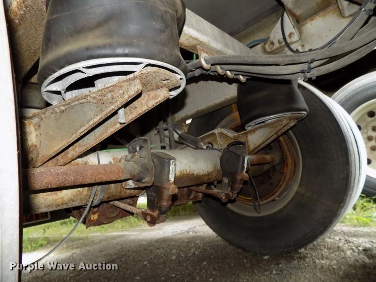 image for item DG2433 2015 Timpte Super Hopper T5062S double hopper bottom grain trailer