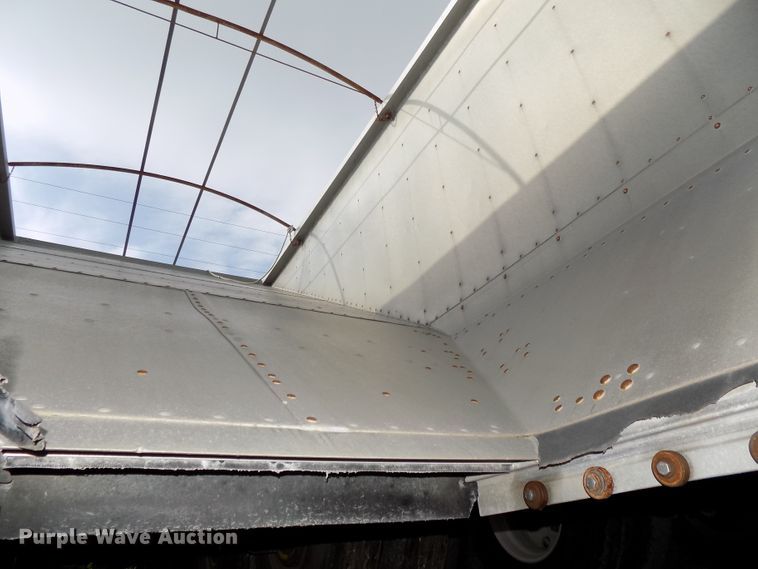 image for item DG2433 2015 Timpte Super Hopper T5062S double hopper bottom grain trailer