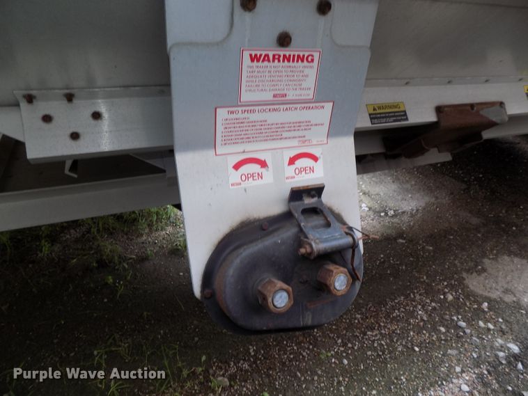 image for item DG2433 2015 Timpte Super Hopper T5062S double hopper bottom grain trailer