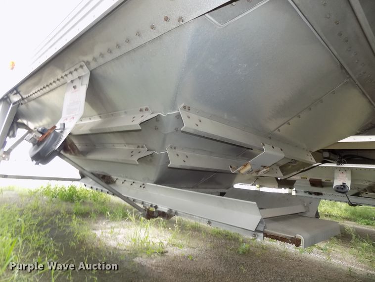 image for item DG2433 2015 Timpte Super Hopper T5062S double hopper bottom grain trailer