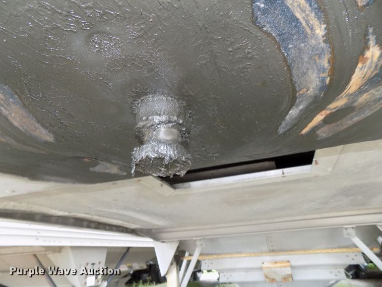 image for item DG2433 2015 Timpte Super Hopper T5062S double hopper bottom grain trailer