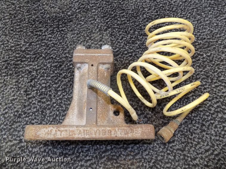 image for item DG2433 2015 Timpte Super Hopper T5062S double hopper bottom grain trailer