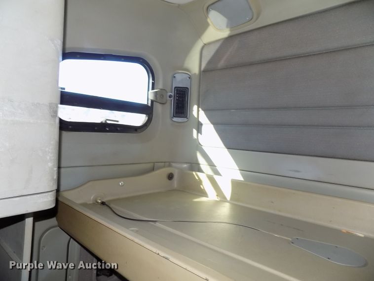 image for item DG2452 2002 Freightliner Century Class CST120 truck tractor