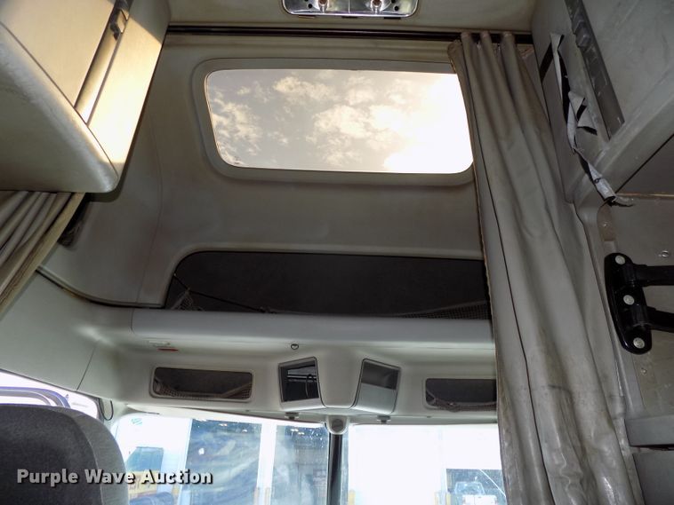 image for item DG2452 2002 Freightliner Century Class CST120 truck tractor