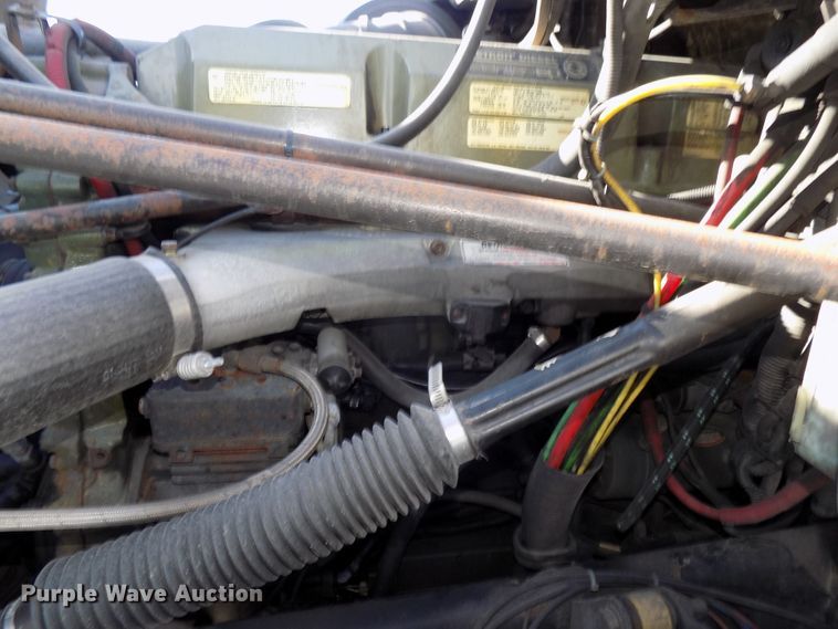 image for item DG2452 2002 Freightliner Century Class CST120 truck tractor