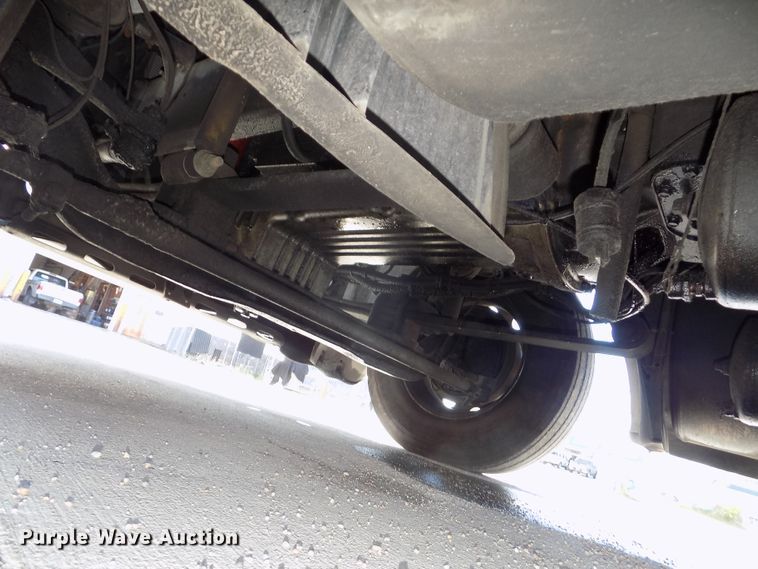 image for item DG2452 2002 Freightliner Century Class CST120 truck tractor