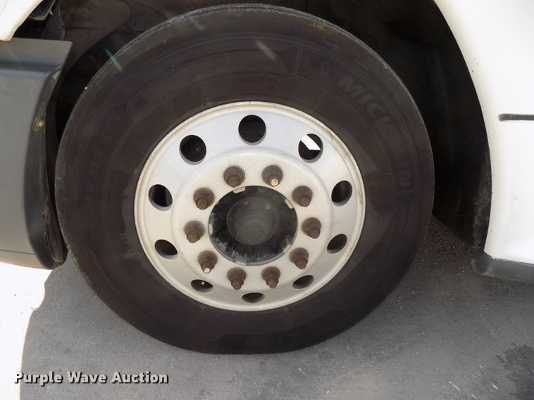 image for item DG2452 2002 Freightliner Century Class CST120 truck tractor