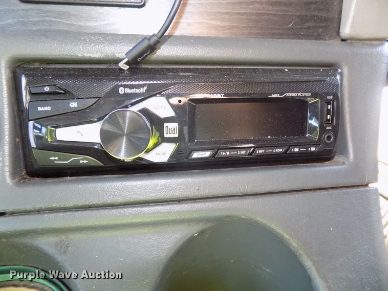 image for item DG2453 2007 Freightliner Columbia semi truck