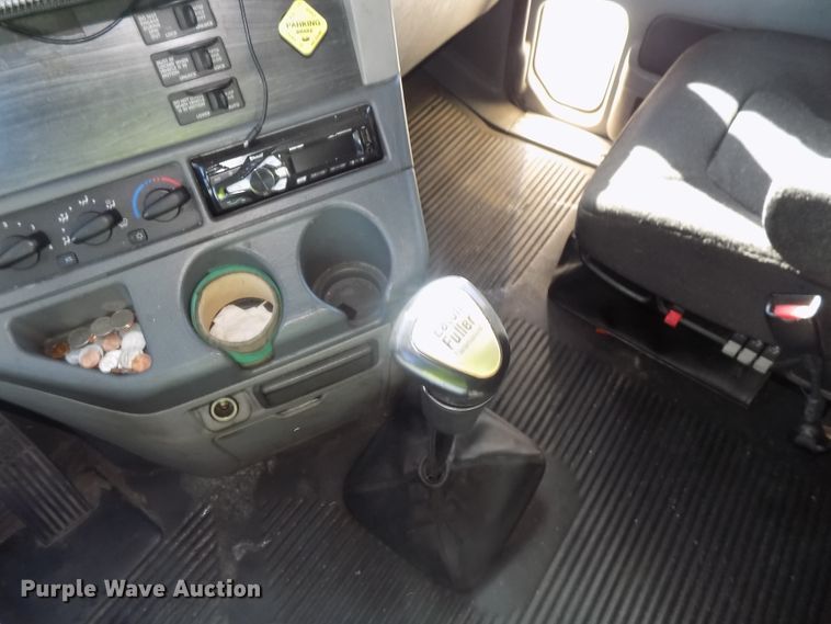 image for item DG2453 2007 Freightliner Columbia semi truck