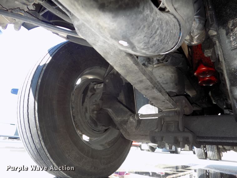 image for item DG2453 2007 Freightliner Columbia semi truck