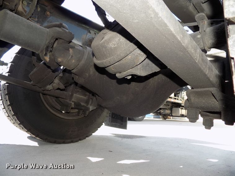 image for item DG2453 2007 Freightliner Columbia semi truck