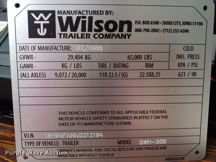 image for item DG2458 1988 Wilson double hopper bottom grain trailer