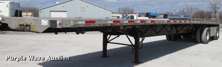 image for item DG3920 2015 Transcraft Eagle II flatbed trailer