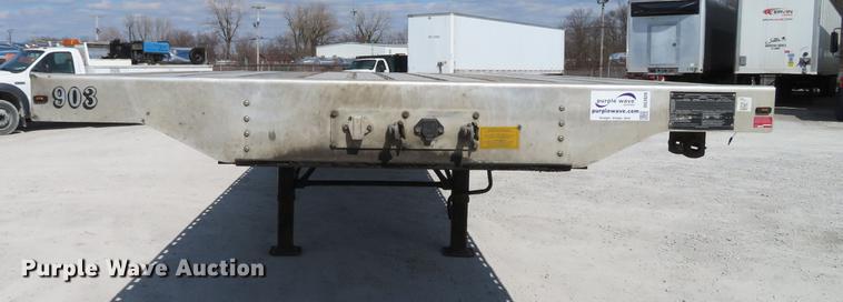 image for item DG3920 2015 Transcraft Eagle II flatbed trailer