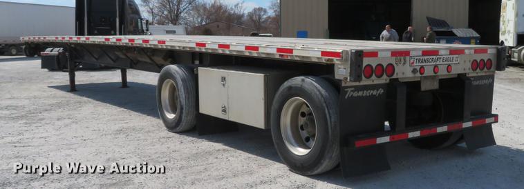 image for item DG3920 2015 Transcraft Eagle II flatbed trailer