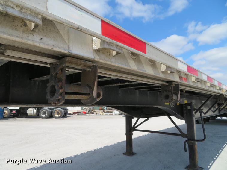 image for item DG3920 2015 Transcraft Eagle II flatbed trailer