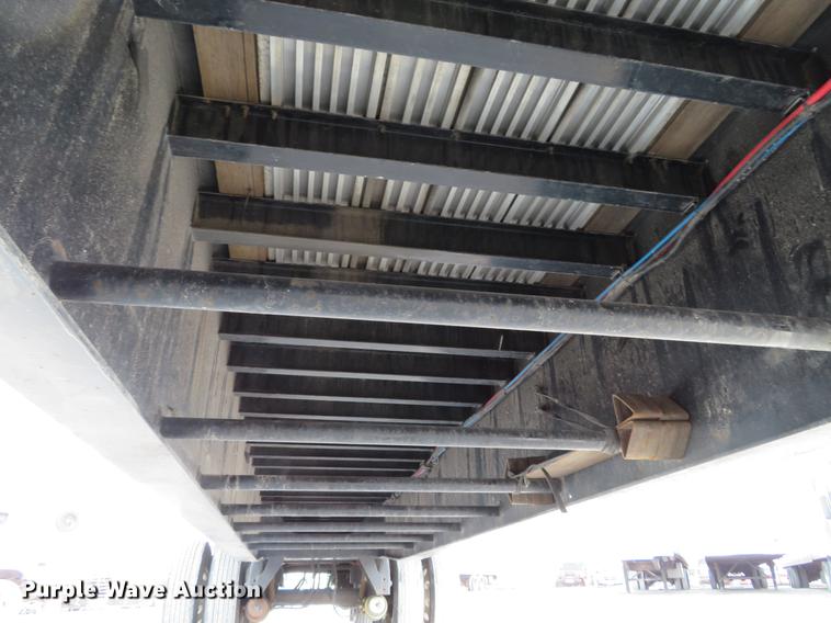 image for item DG3920 2015 Transcraft Eagle II flatbed trailer