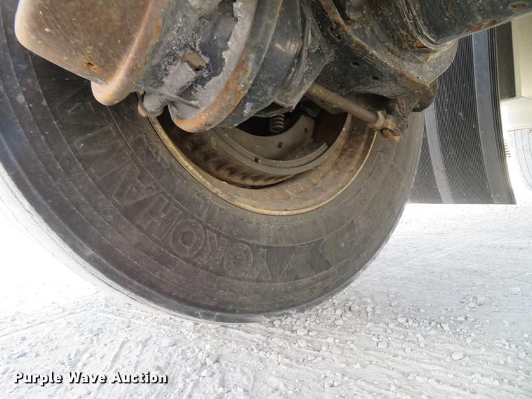 image for item DG3920 2015 Transcraft Eagle II flatbed trailer