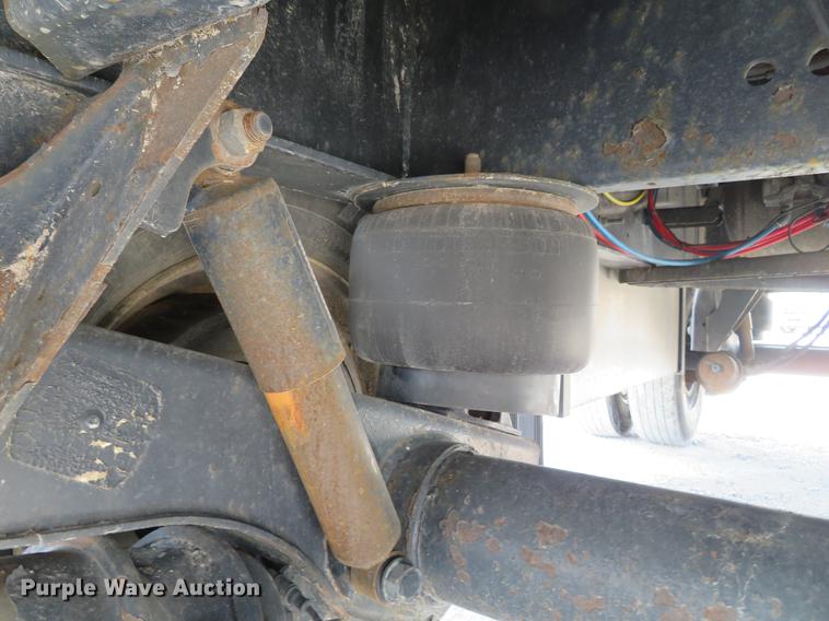 image for item DG3920 2015 Transcraft Eagle II flatbed trailer