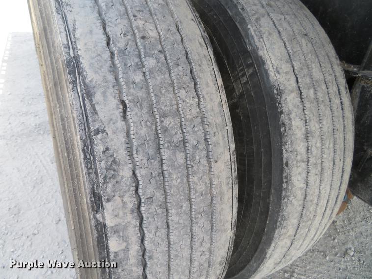 image for item DG3920 2015 Transcraft Eagle II flatbed trailer