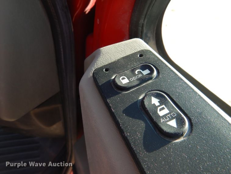 image for item DG5836 2013 International ProStar 122 semi truck