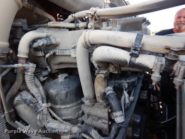 image for item DG5836 2013 International ProStar 122 semi truck