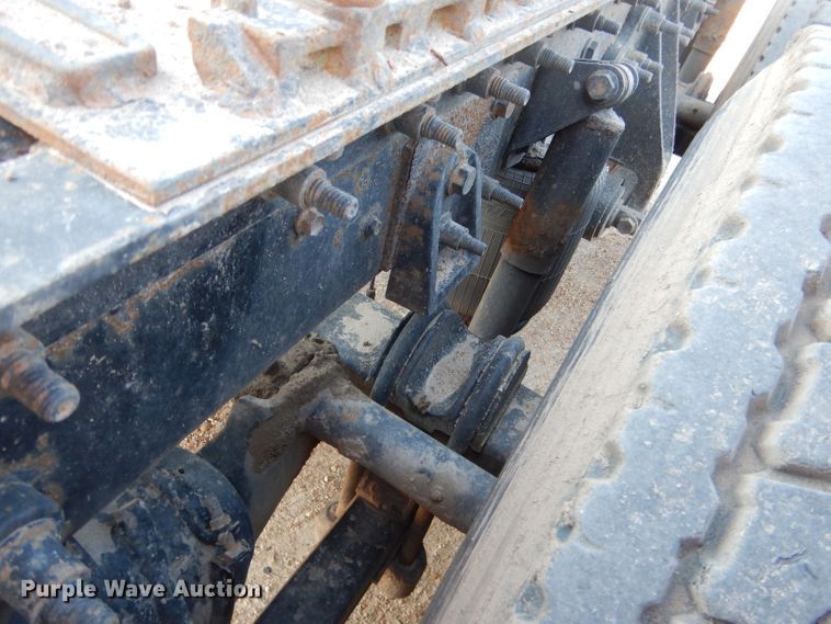 image for item DG5836 2013 International ProStar 122 semi truck