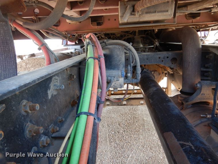 image for item DG5836 2013 International ProStar 122 semi truck