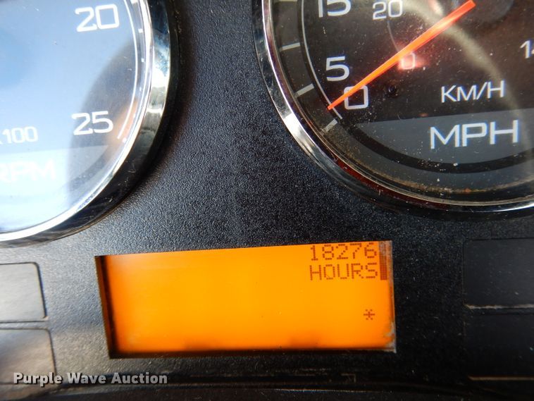 image for item DG5837 2013 International ProStar 122 semi truck