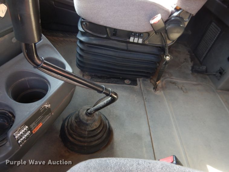 image for item DG5837 2013 International ProStar 122 semi truck