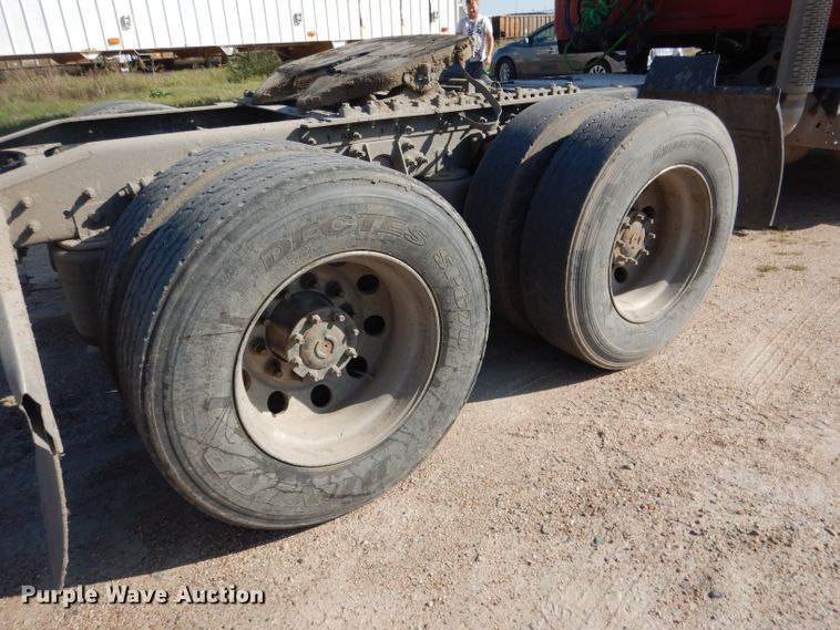 image for item DG5837 2013 International ProStar 122 semi truck