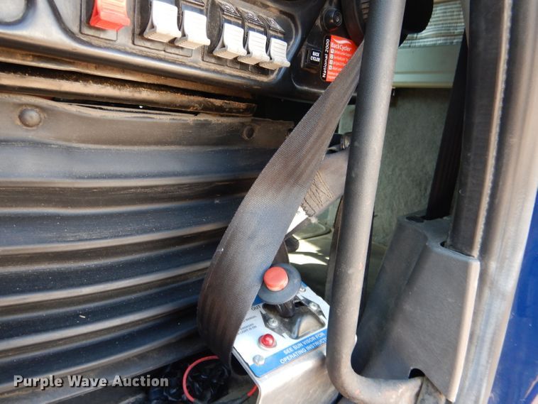 image for item DG5838 2012 International ProStar 122 semi truck