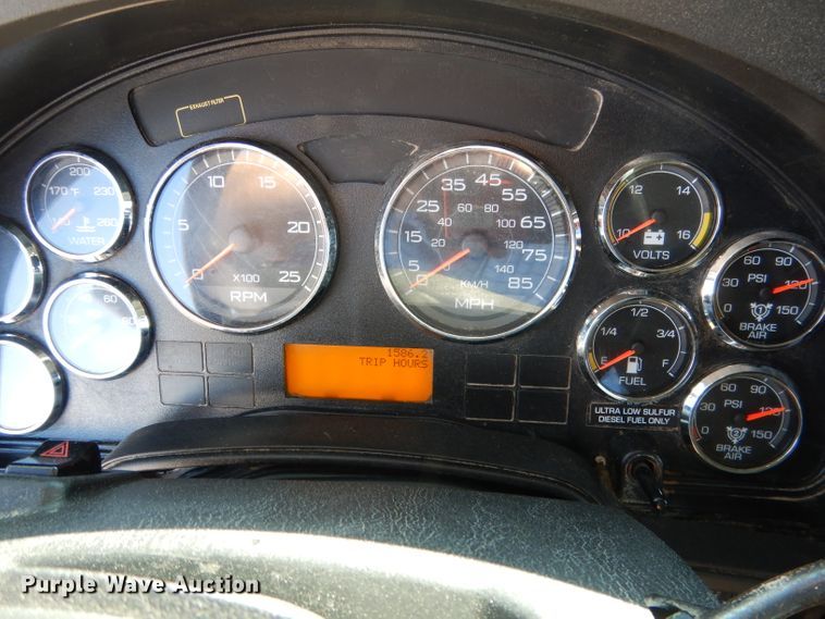 image for item DG5838 2012 International ProStar 122 semi truck